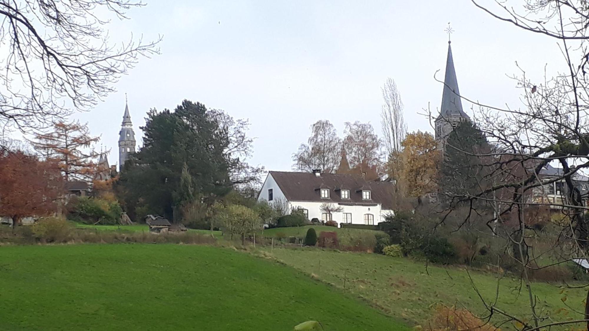 B&B Les Cresses Ciney Exteriér fotografie